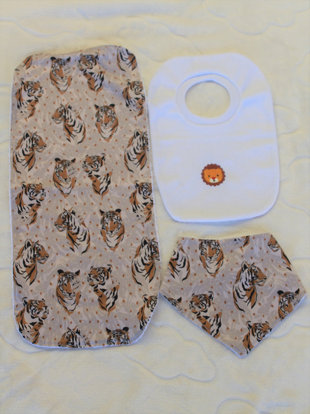 Bib & Burp Cloth Set - Tigers
